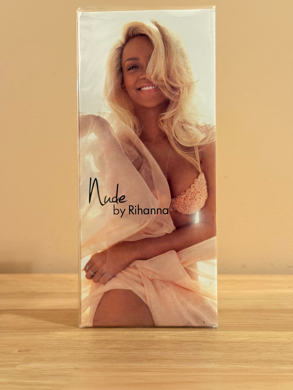 Nude by Rihanna 3.4oz 100ml edp