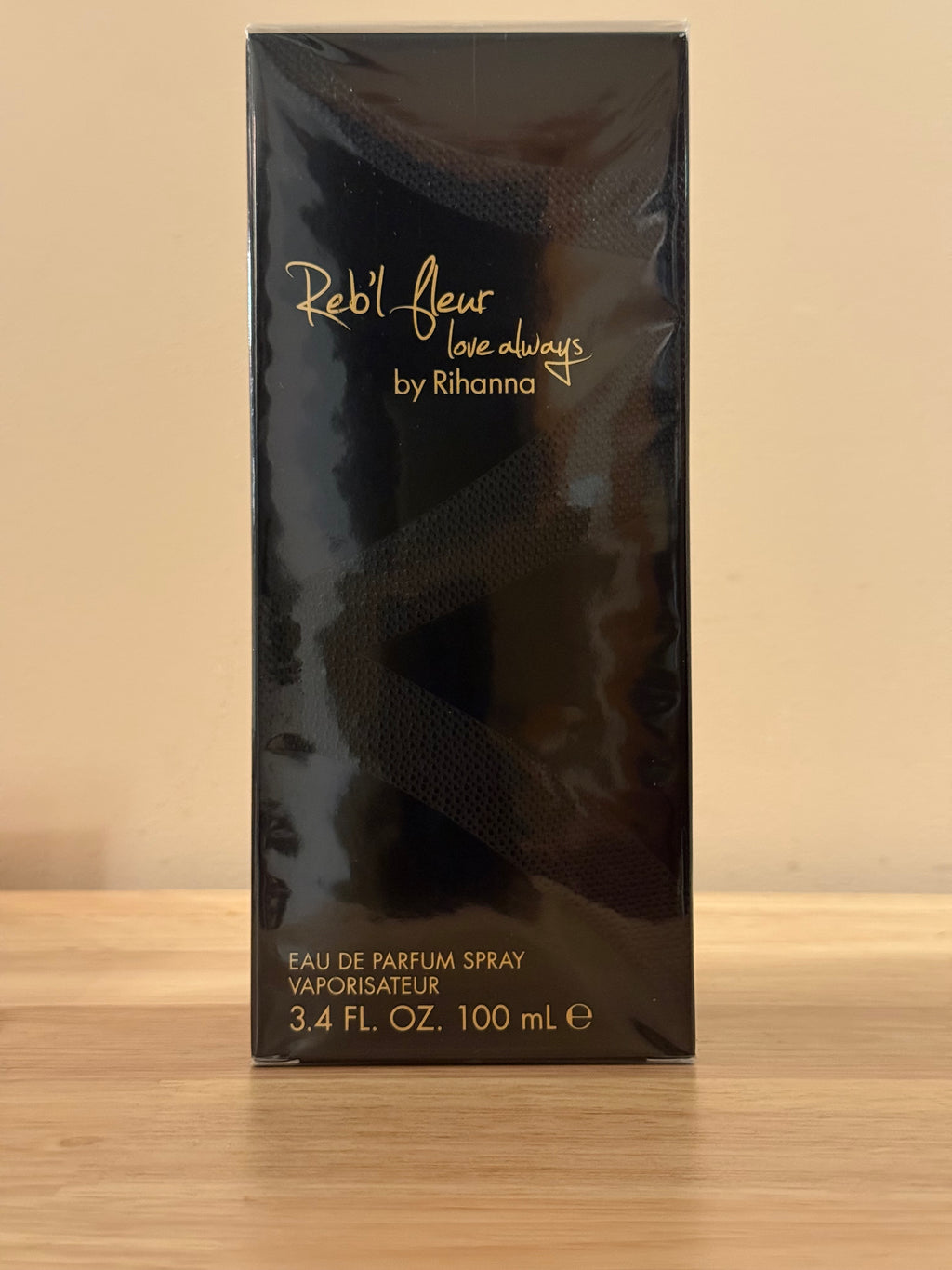 Reb’l flour love always by Rihanna 3.4oz 100ml edp